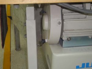 Machine belt pulley Double Needle Lockstitch Machine